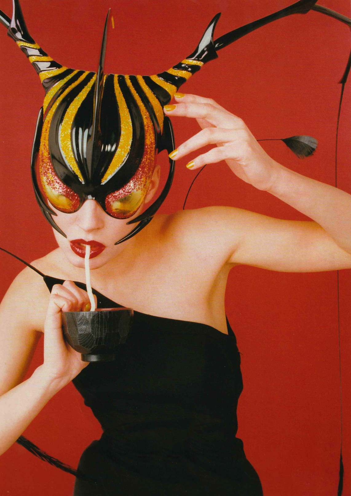 Thierry Mugler & his Ethereal Couture Creations – Ayerhs Magazine