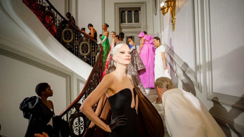 Balance, Anatomy & Diversity: Valentino Couture Spring 2022