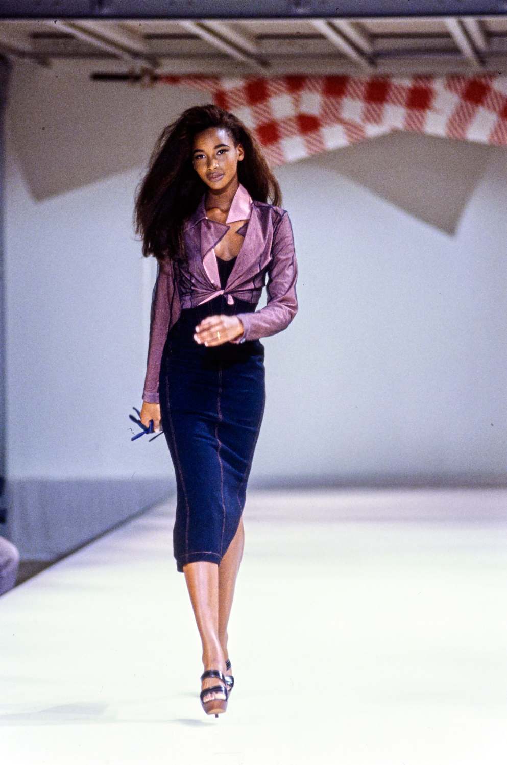 Effortless Elegance: Alaïa Spring 1991 – Ayerhs Magazine