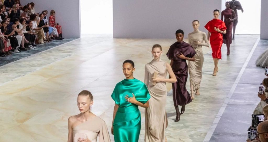 Joyously Jeweled: Fendi Couture Fall 2023