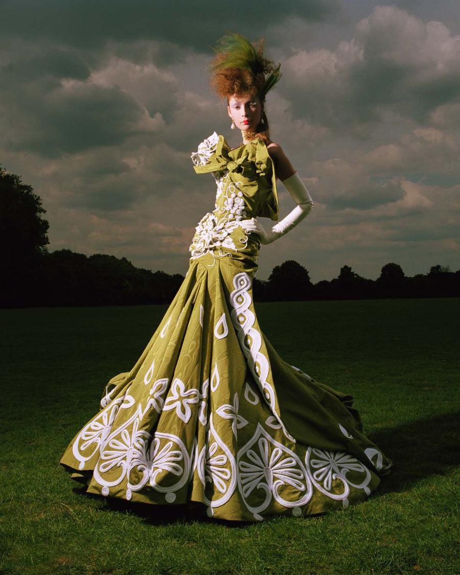 Dior Couture Fall 2004 for Vogue Japan – Ayerhs Magazine