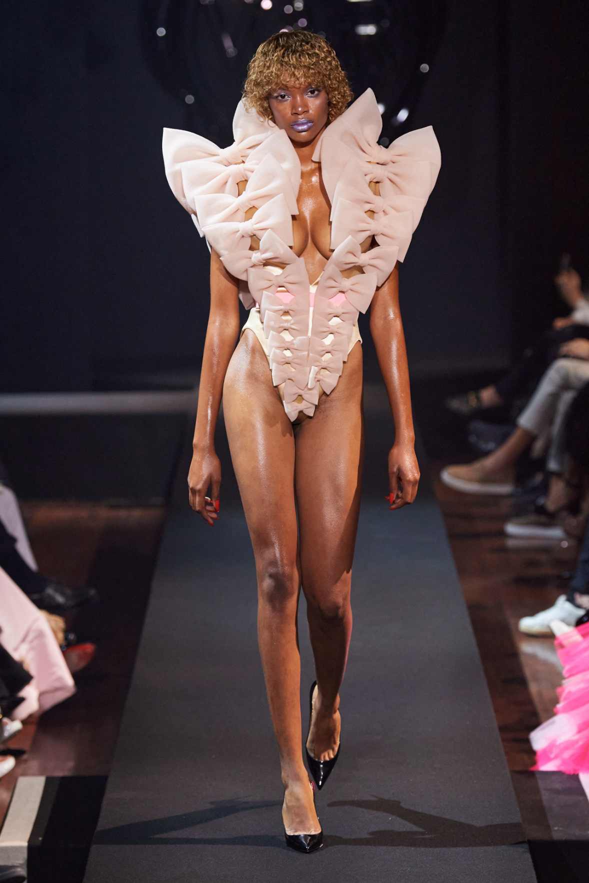 Swimwear Surrealism: Viktor & Rolf Couture Fall 2023 – Ayerhs Magazine